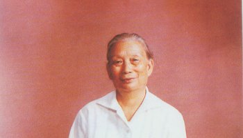 李坚真