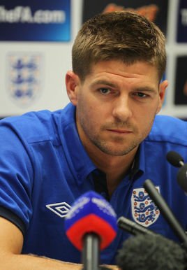 方面 生涯数据 获奖记录 社会评价 史蒂文·杰拉德(steven gerrard)