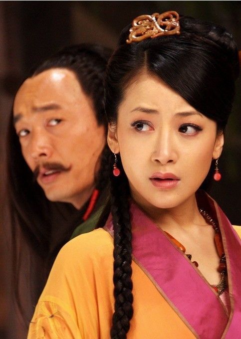 中国历史上有记载的第一位皇后和皇太后吕雉,她开汉代外戚专权的先河.
